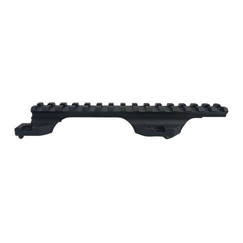 Il sistema di handguard Costa Ludus/Ranger Point offre flessibilità con 3 sezioni di Picatinny rail, stabilità e montaggi regolabili per una precisione ottimale.
